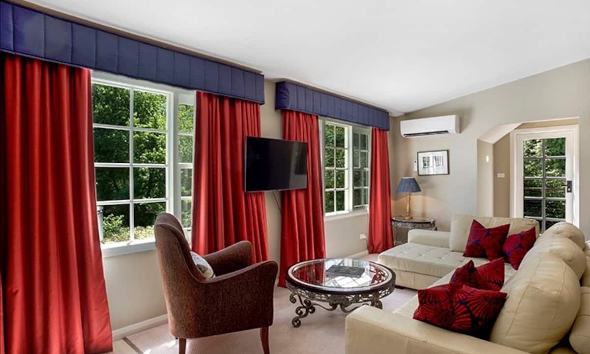Photo of Livingroom in Mount Wilson