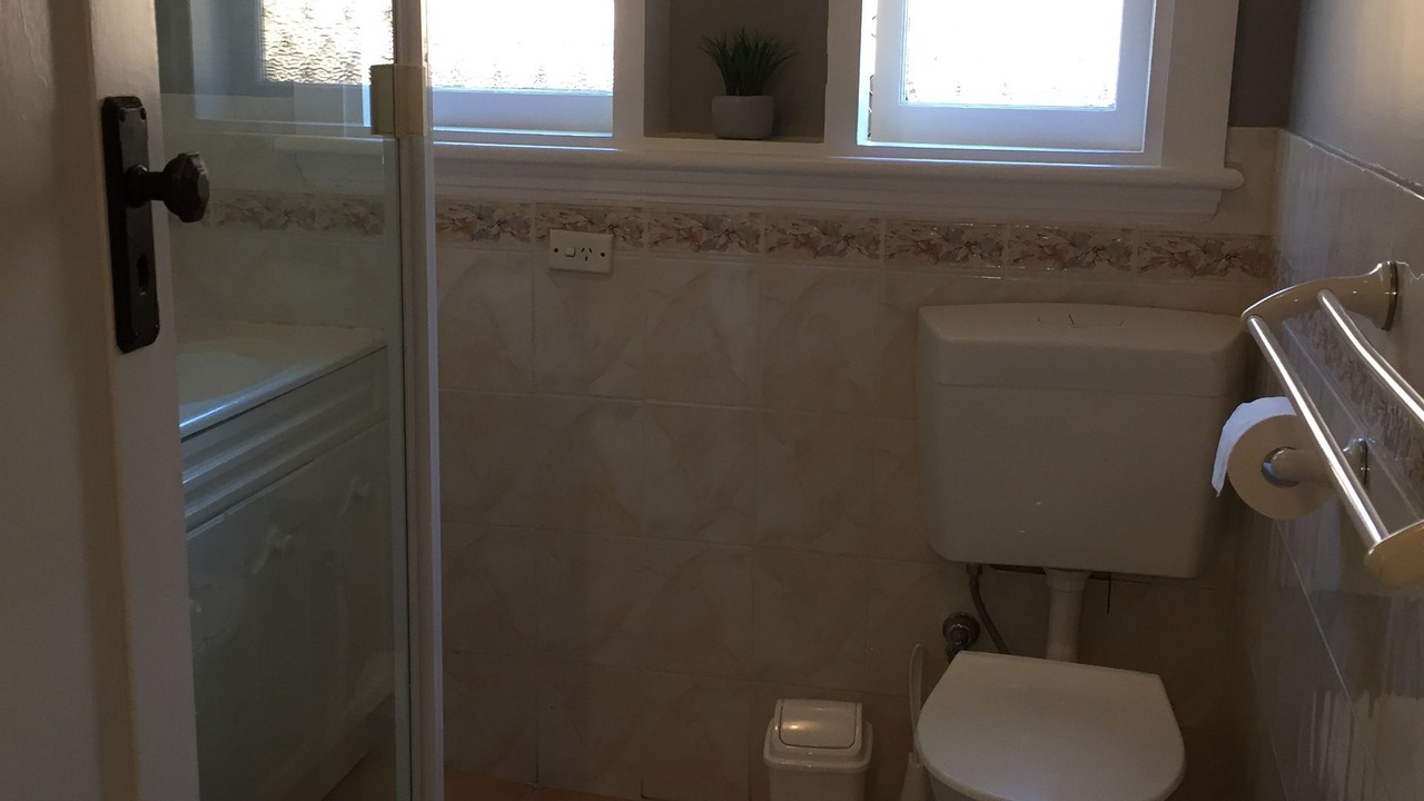 Photo of Bathroom in Orange