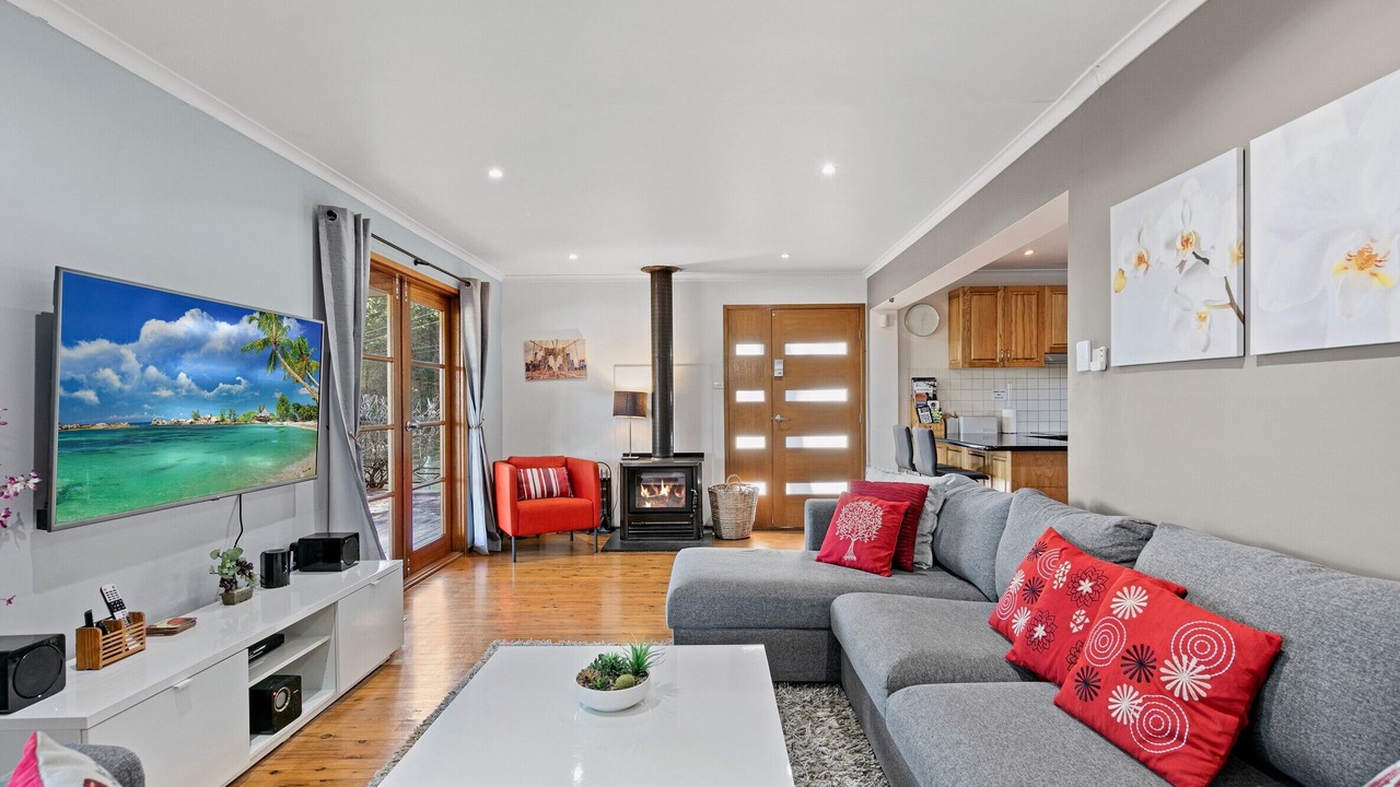 Photo of Livingroom in Mount View