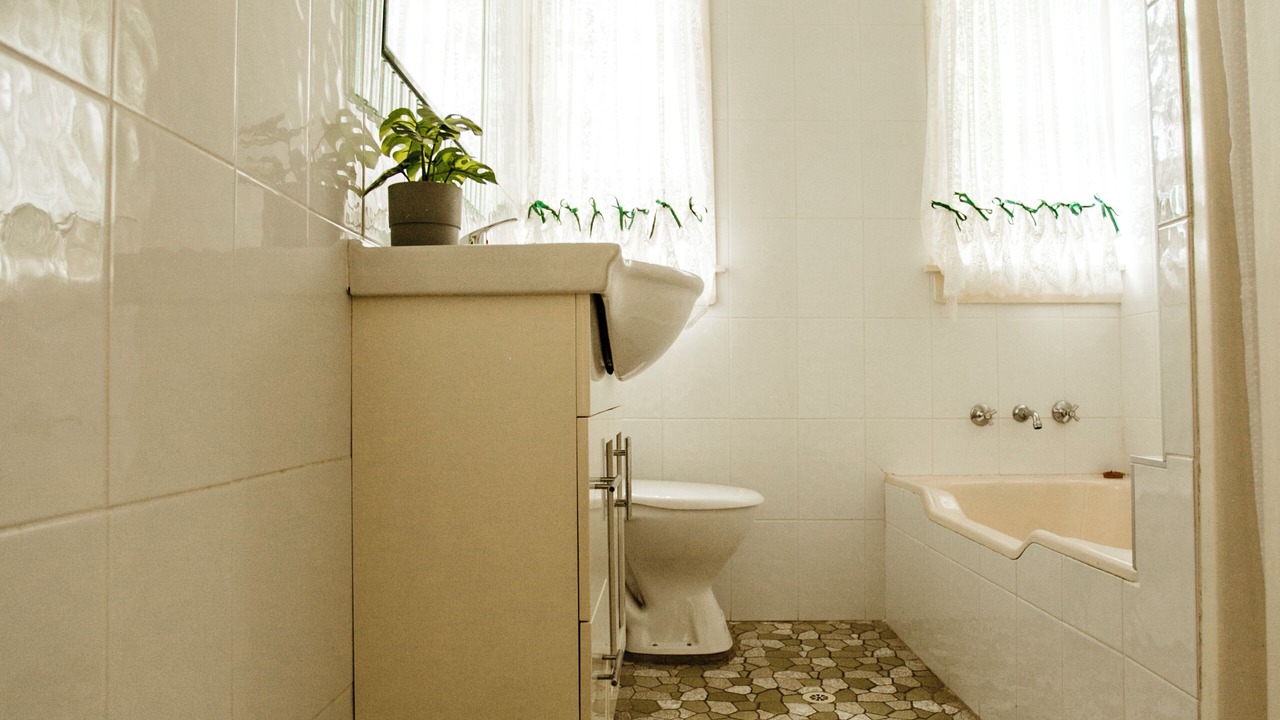Photo of Bathroom in Wilberforce