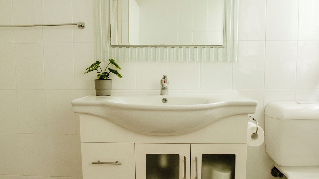Photo of Bathroom in Wilberforce