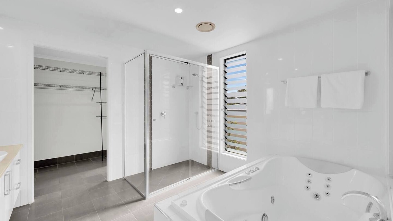 Photo of Bathroom in Palm Cove