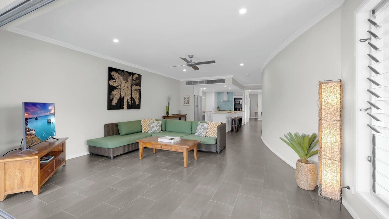 Photo of Livingroom in Palm Cove