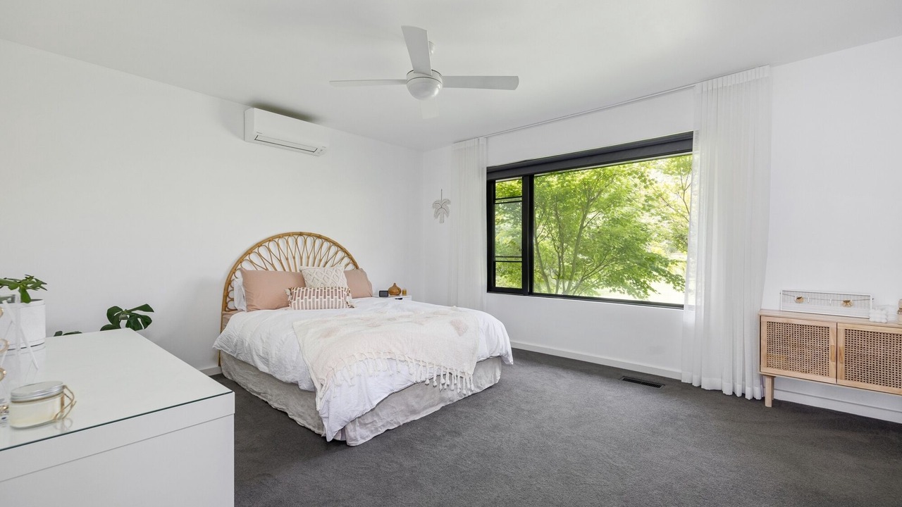 Photo of Bedroom in Mount Eliza