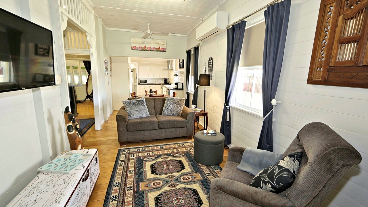 Photo of Livingroom in Bundaberg Central
