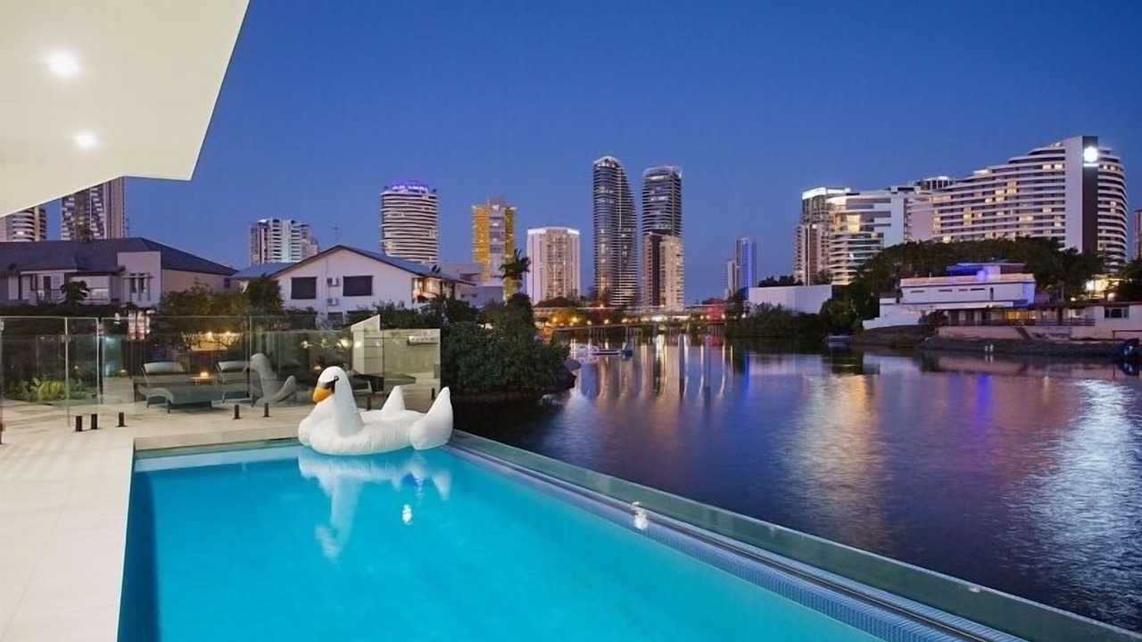 Photo of Outdoor in Broadbeach Waters