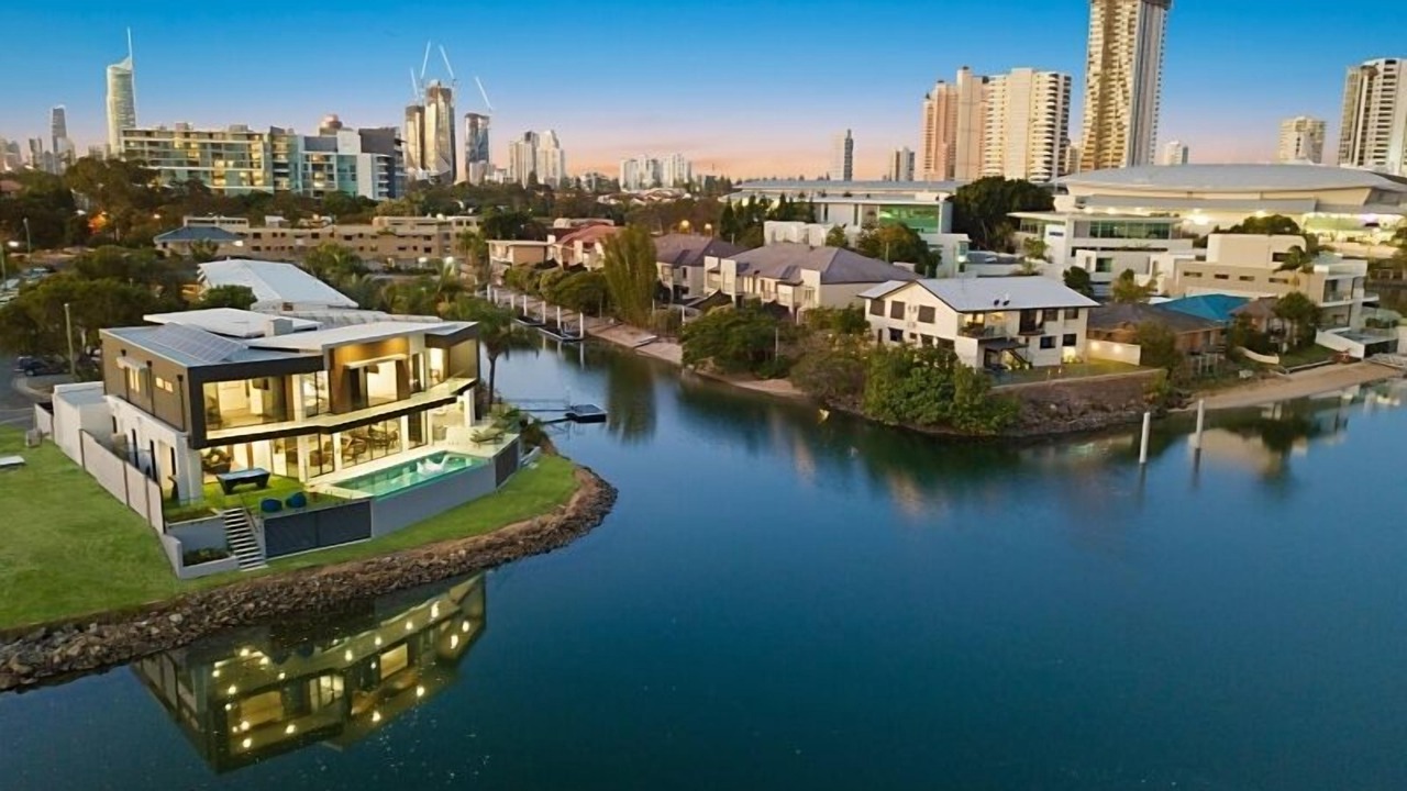 Photo of Outdoor in Broadbeach Waters