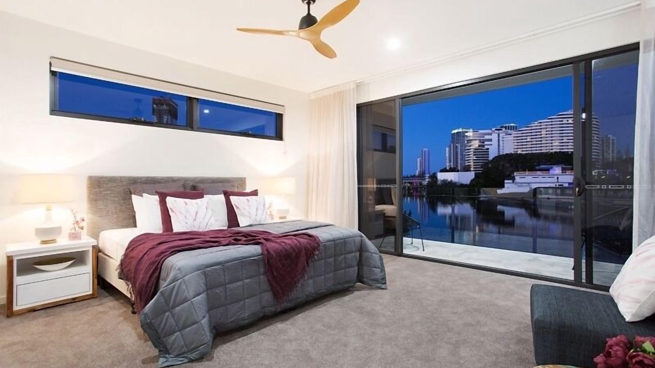 Photo of Bedroom in Broadbeach Waters