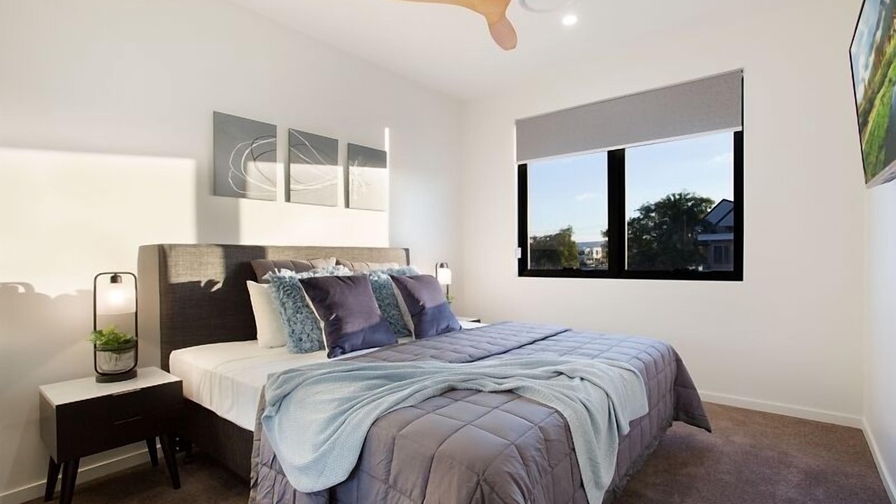 Photo of Bedroom in Broadbeach Waters