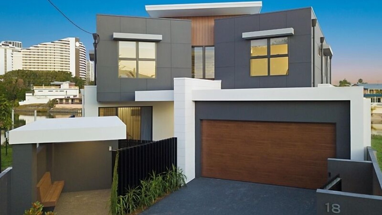 Photo of Outdoor in Broadbeach Waters