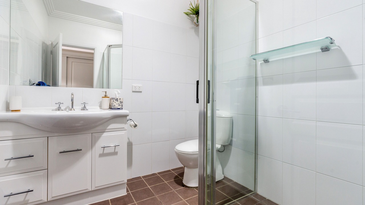 Photo of Bathroom in Calare