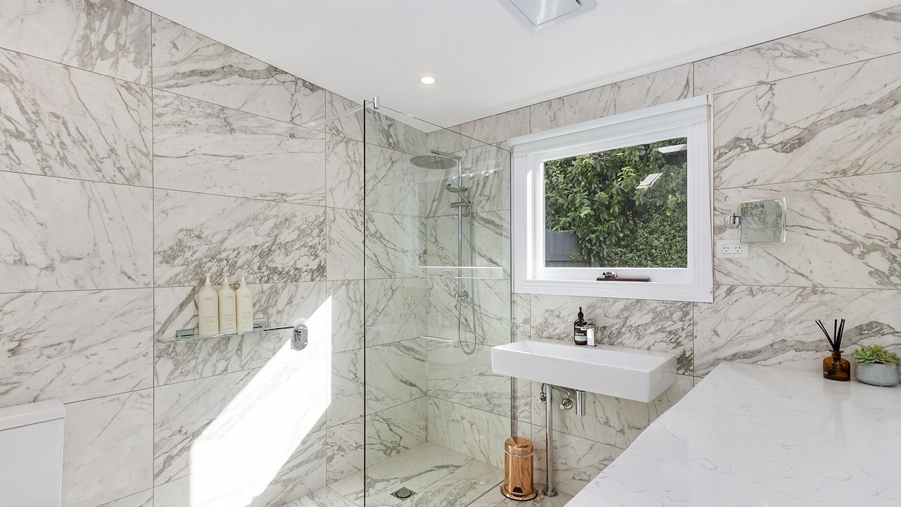 Photo of Bathroom in Battery Point