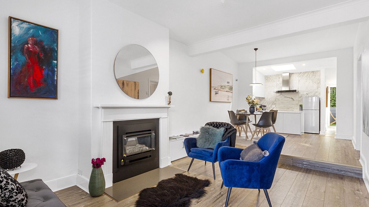Photo of Livingroom in Battery Point