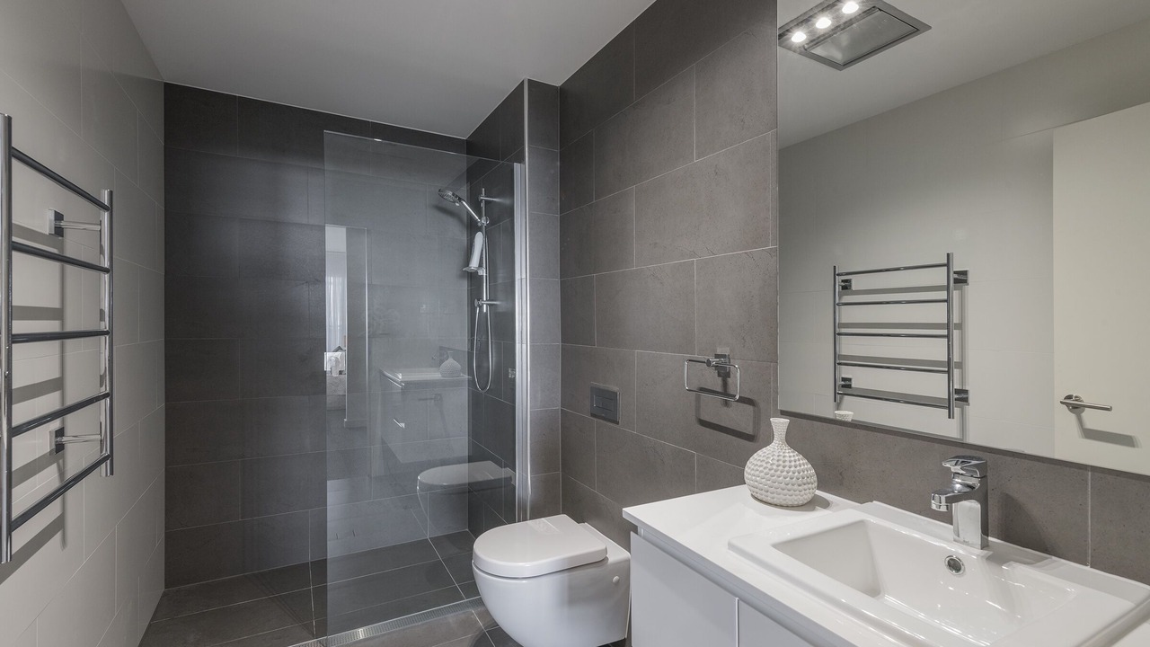 Photo of Bathroom in Caves Beach