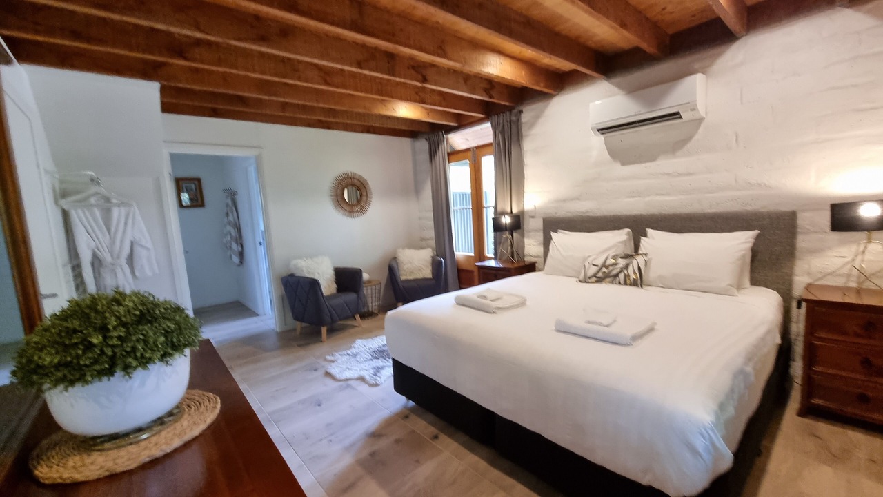 Photo of Bedroom in Brownlow Ki