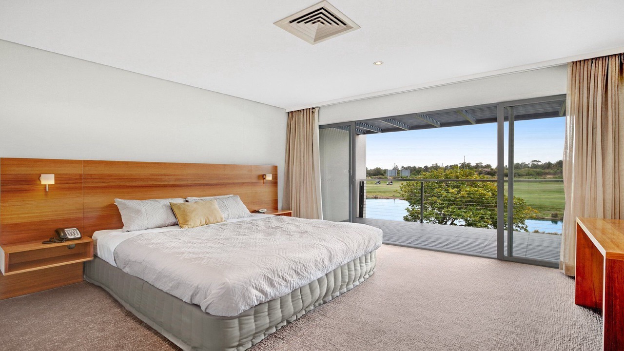 Photo of Bedroom in Magenta Shores