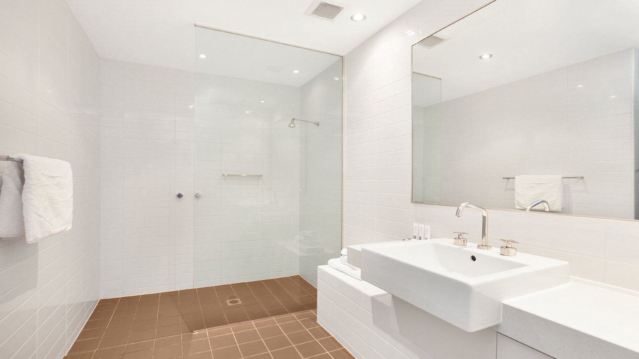Photo of Bathroom in Magenta Shores