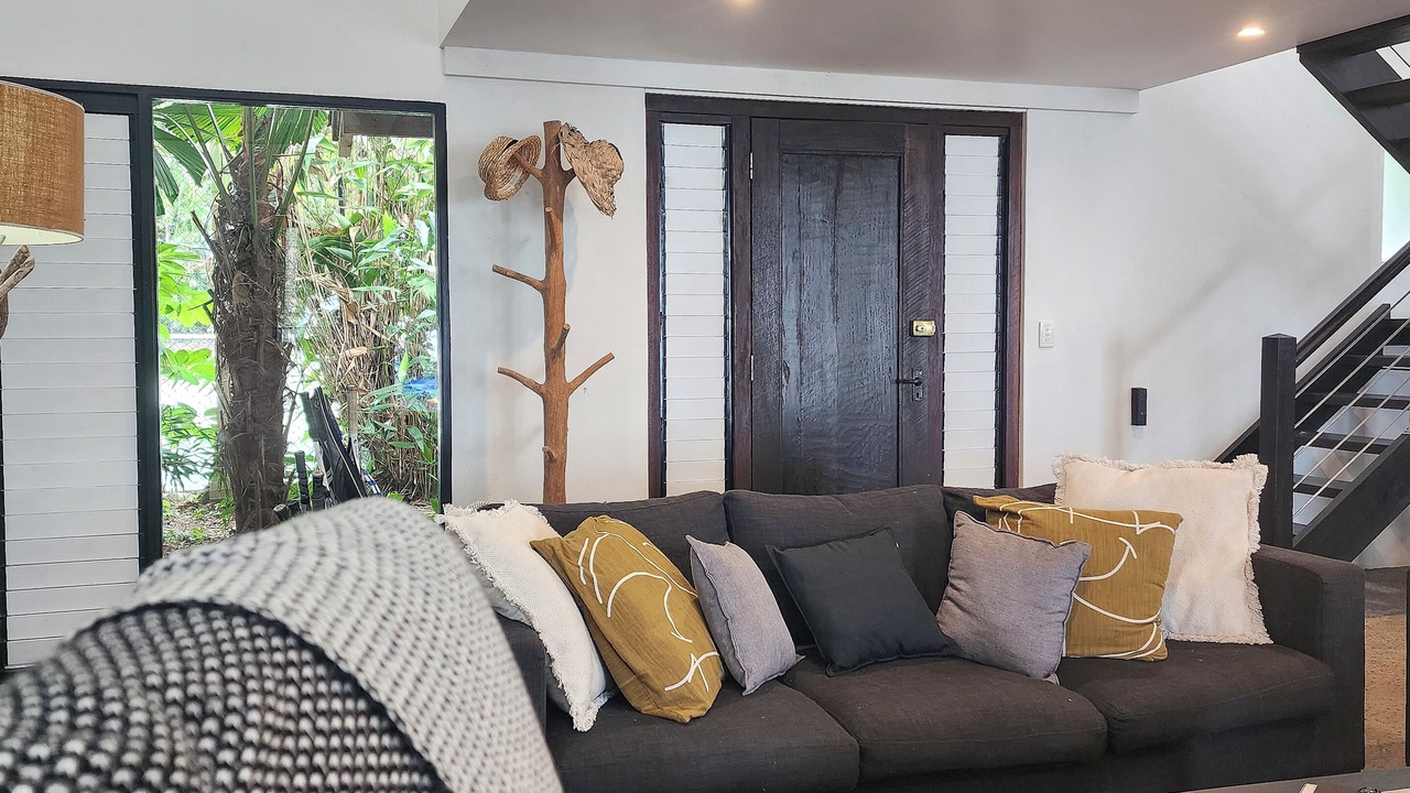 Photo of Livingroom in Newell