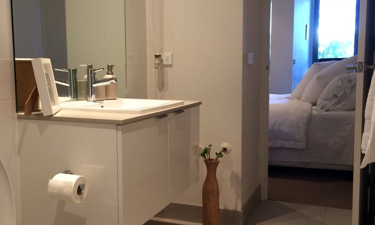 Photo of Bathroom in Maribyrnong