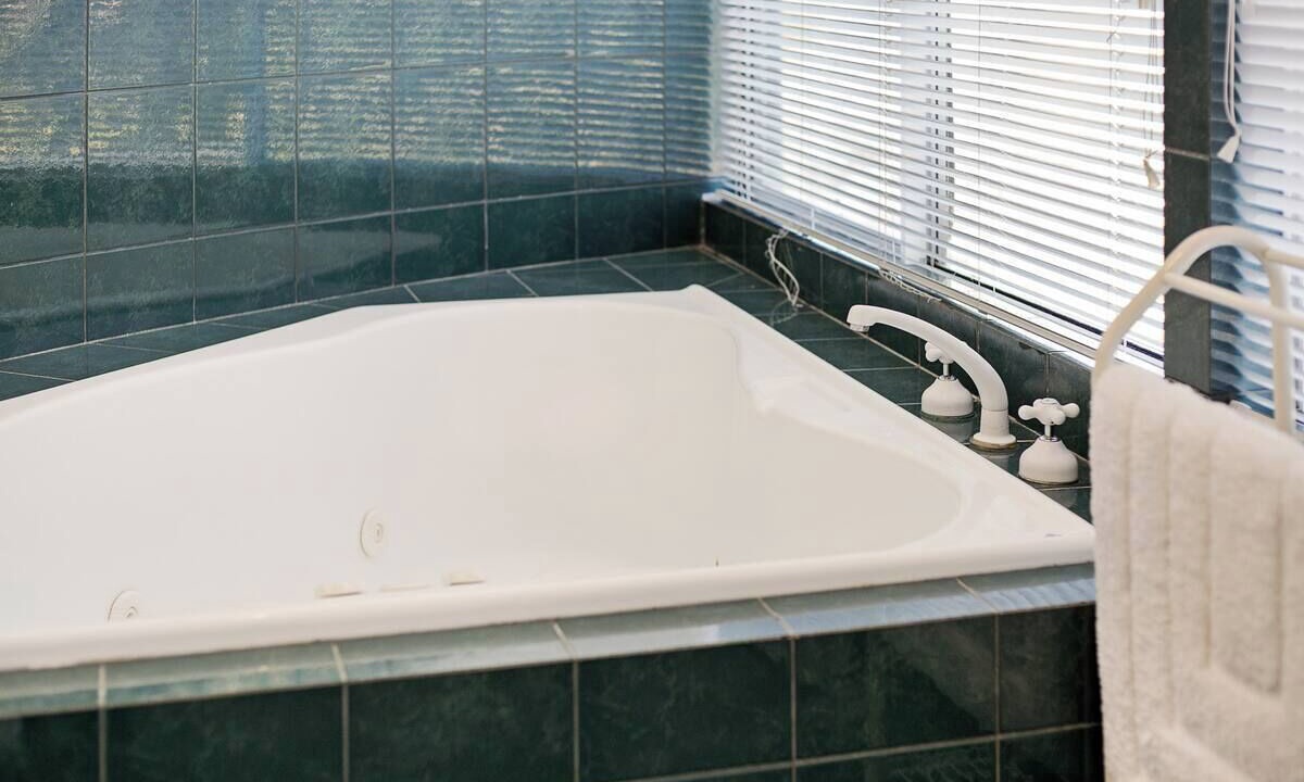 Photo of Bathroom in Binningup