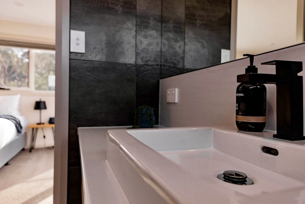 Photo of Bedroom in Binalong Bay