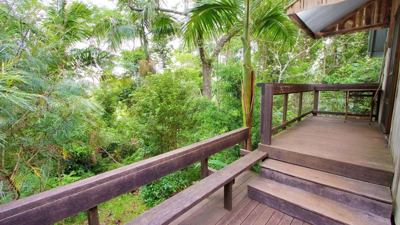 Photo of Patio Balcony in England Creek
