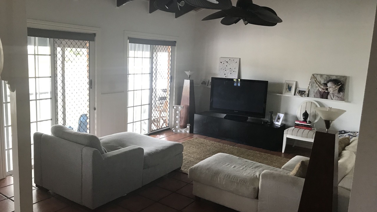 Photo of Livingroom in Robina