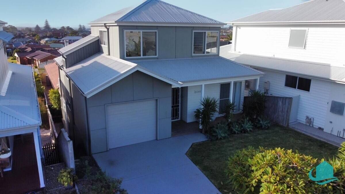Photo of Outdoor in Caves Beach