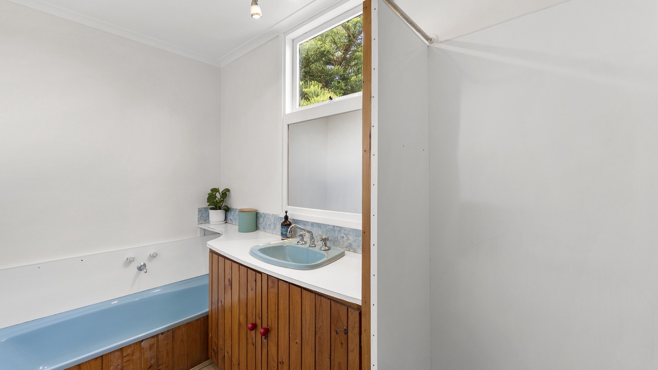 Photo of Bathroom in Queenscliff