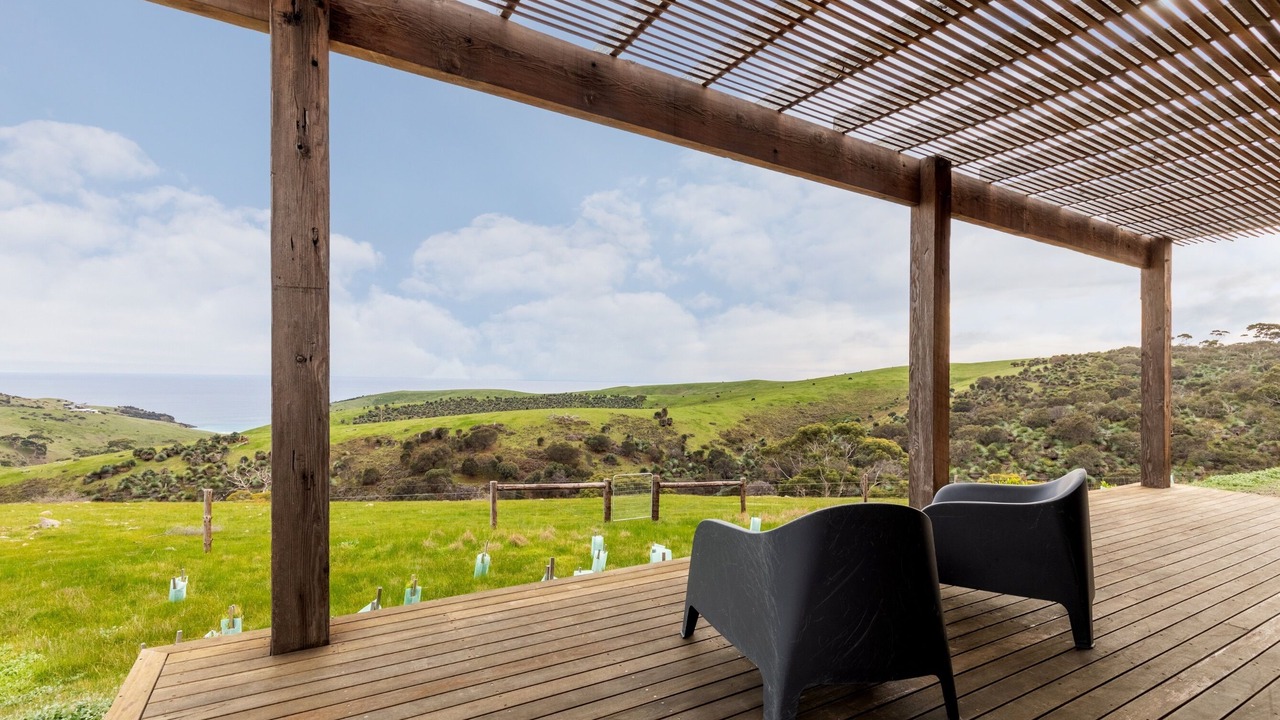Photo of Patio Balcony in De Mole River