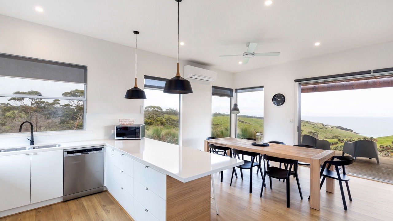 Photo of Kitchen in De Mole River