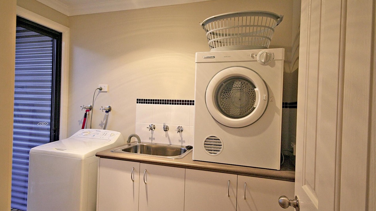 Photo of Bedroom in Quindalup