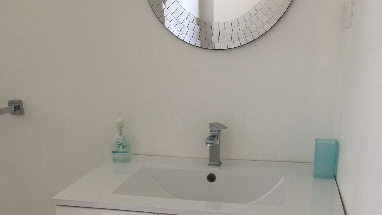 Photo of Bathroom in Scotts Head