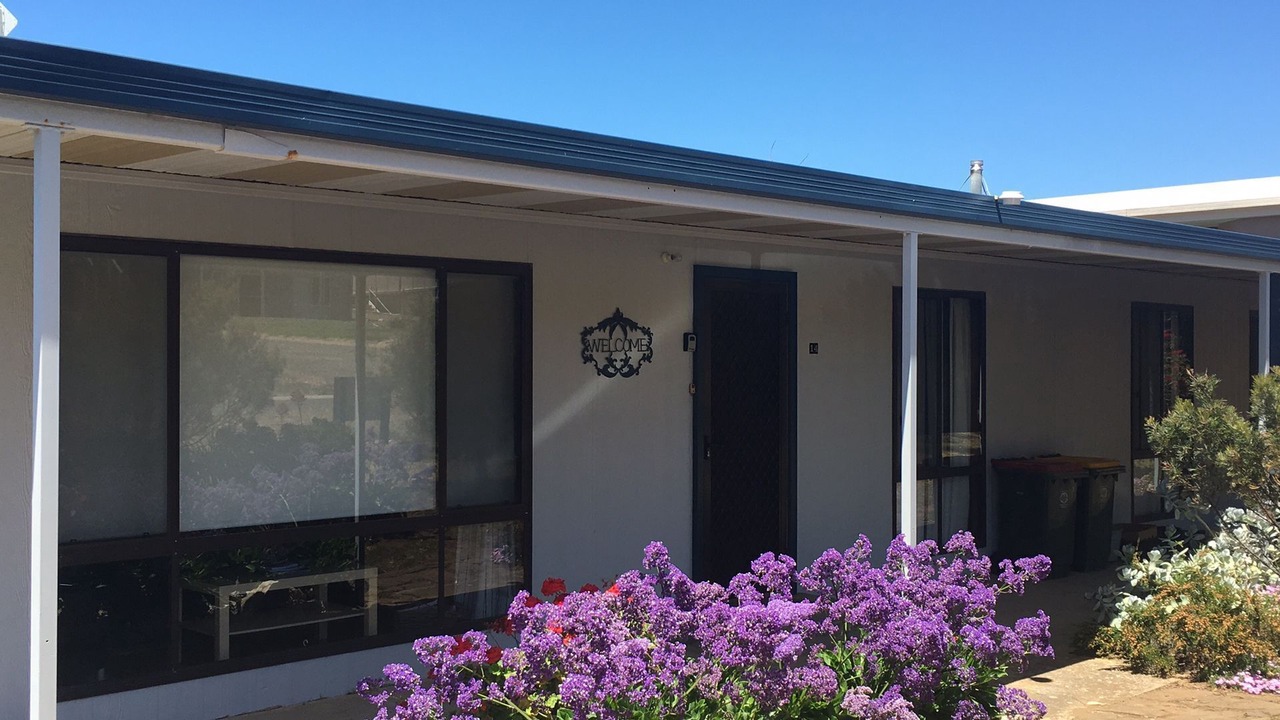 Photo of Outdoor in Emu Bay