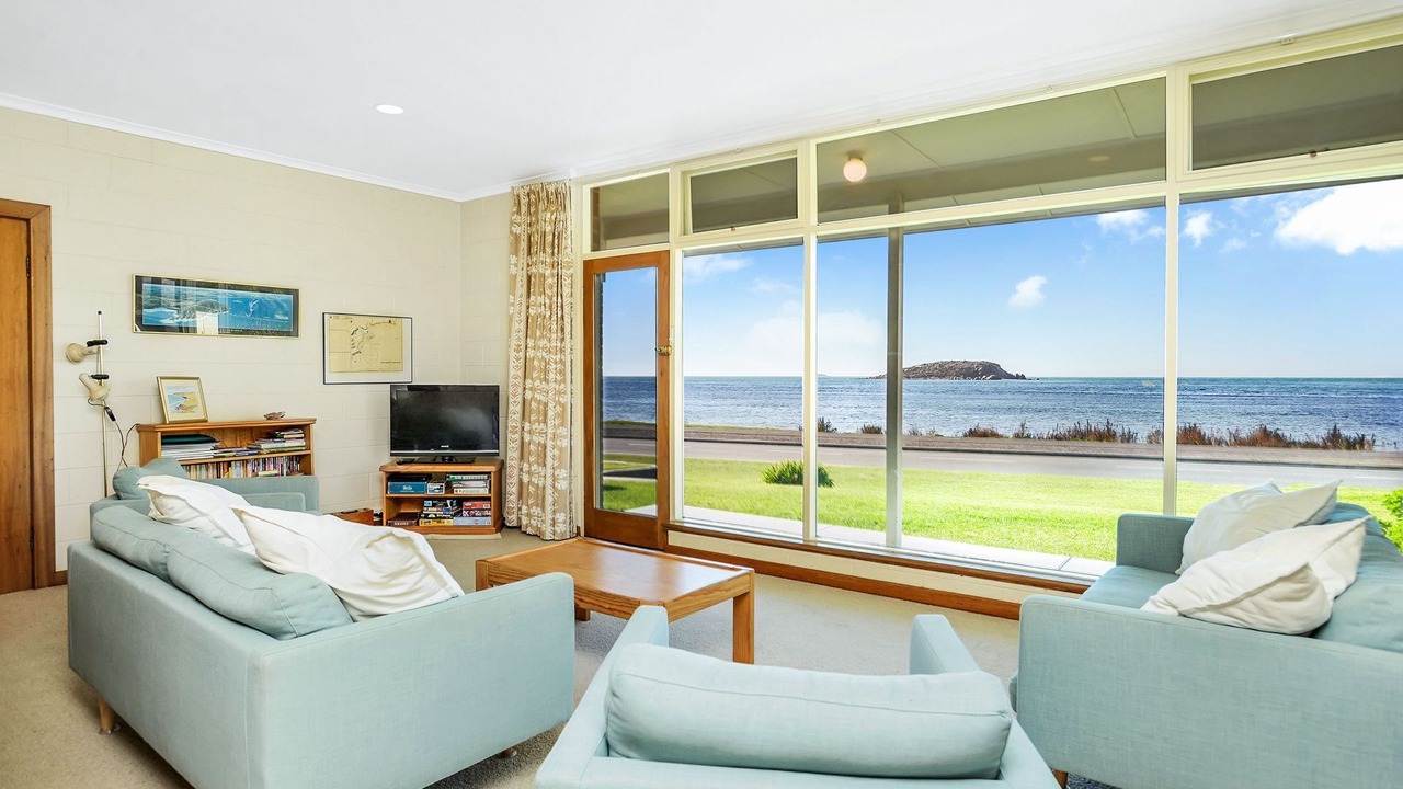 Photo of Livingroom in Encounter Bay