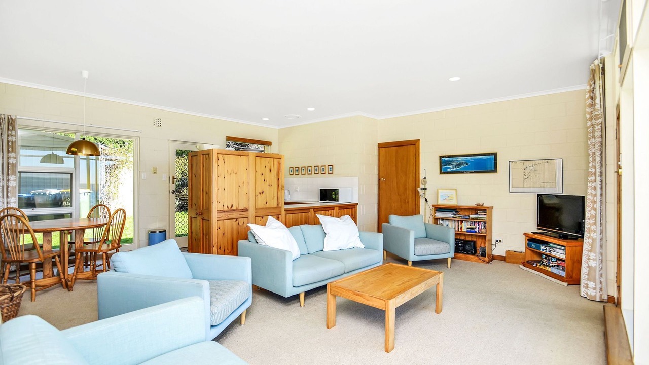 Photo of Livingroom in Encounter Bay