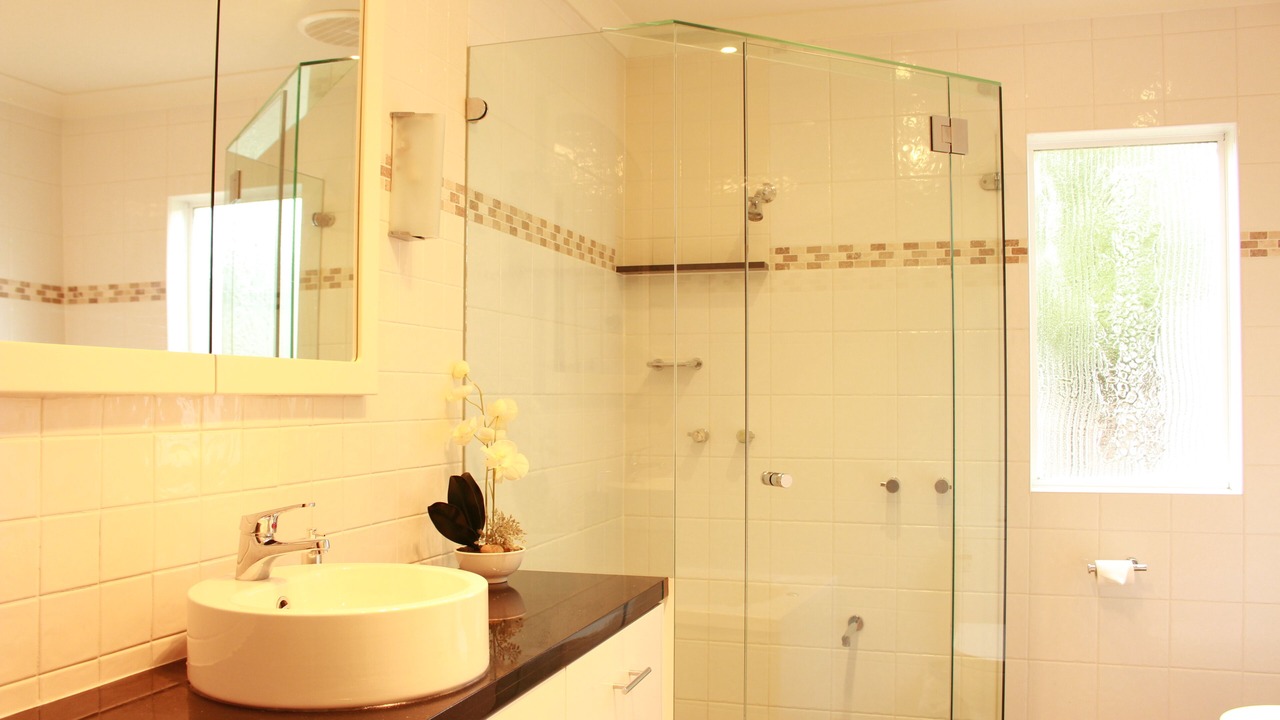 Photo of Bathroom in Coronet Bay