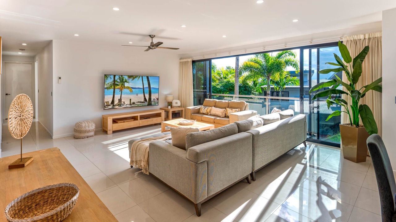 Photo of Others in Hamilton Island