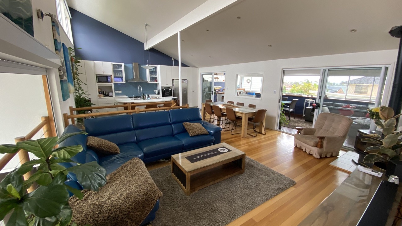 Photo of Livingroom in Redhead