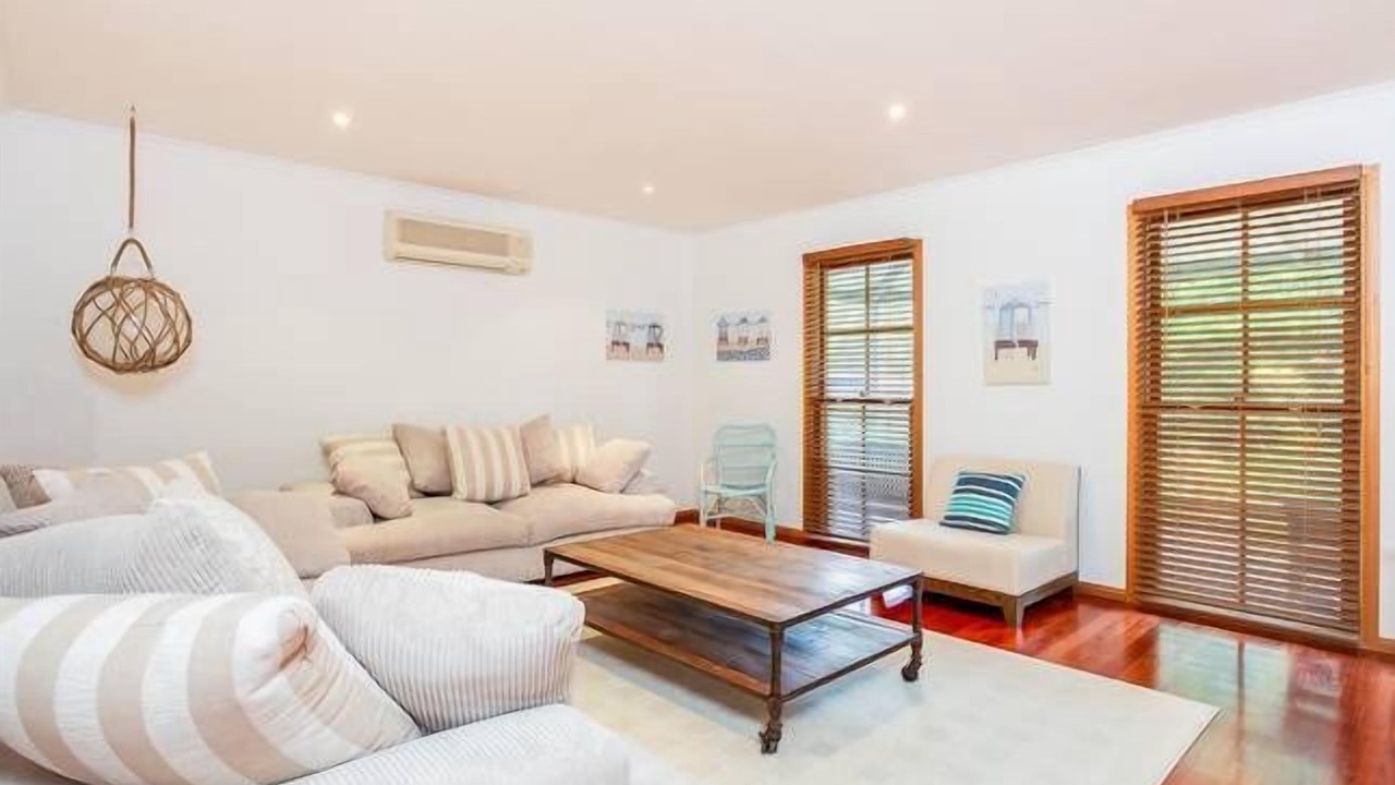 Photo of Livingroom in Tootgarook