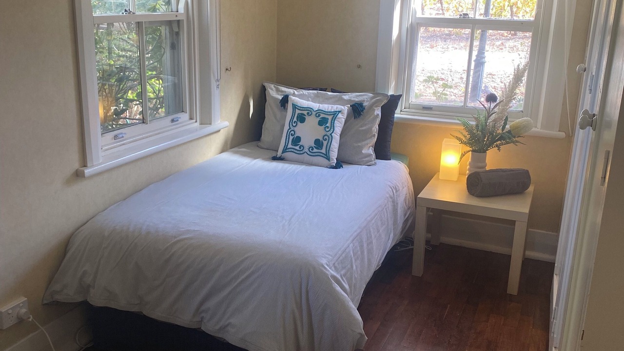 Photo of Bedroom in Stanley Flat
