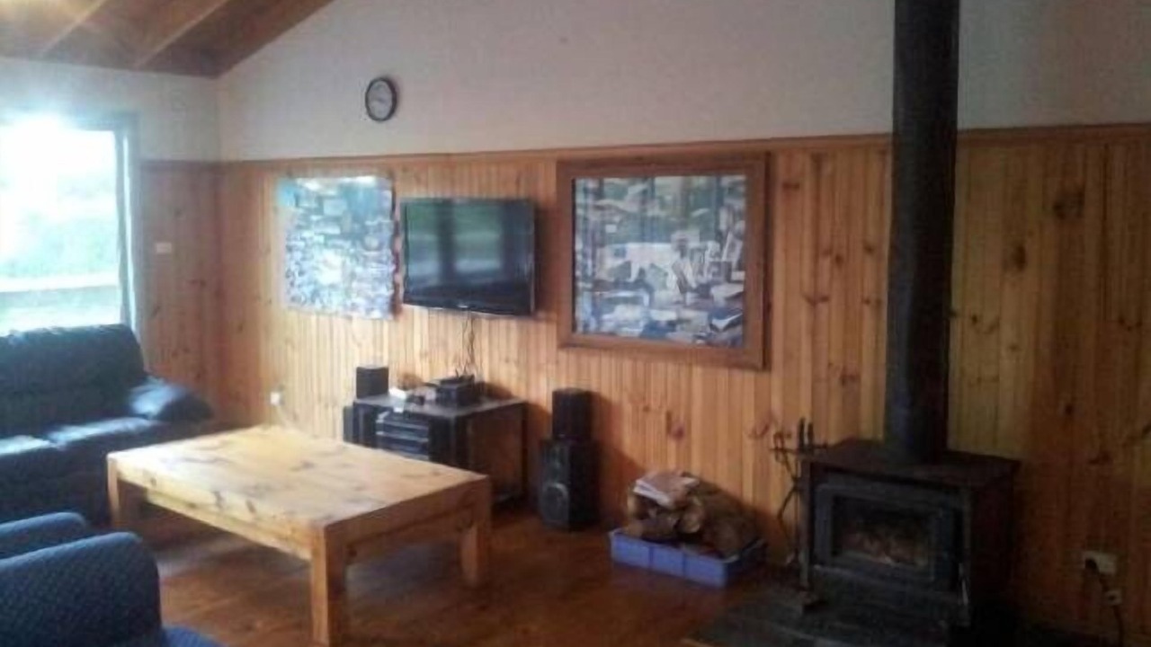 Photo of Livingroom in Wye River