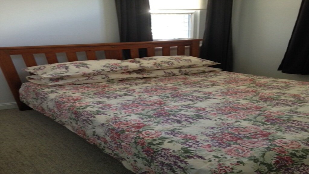 Photo of Bedroom in Bar Beach