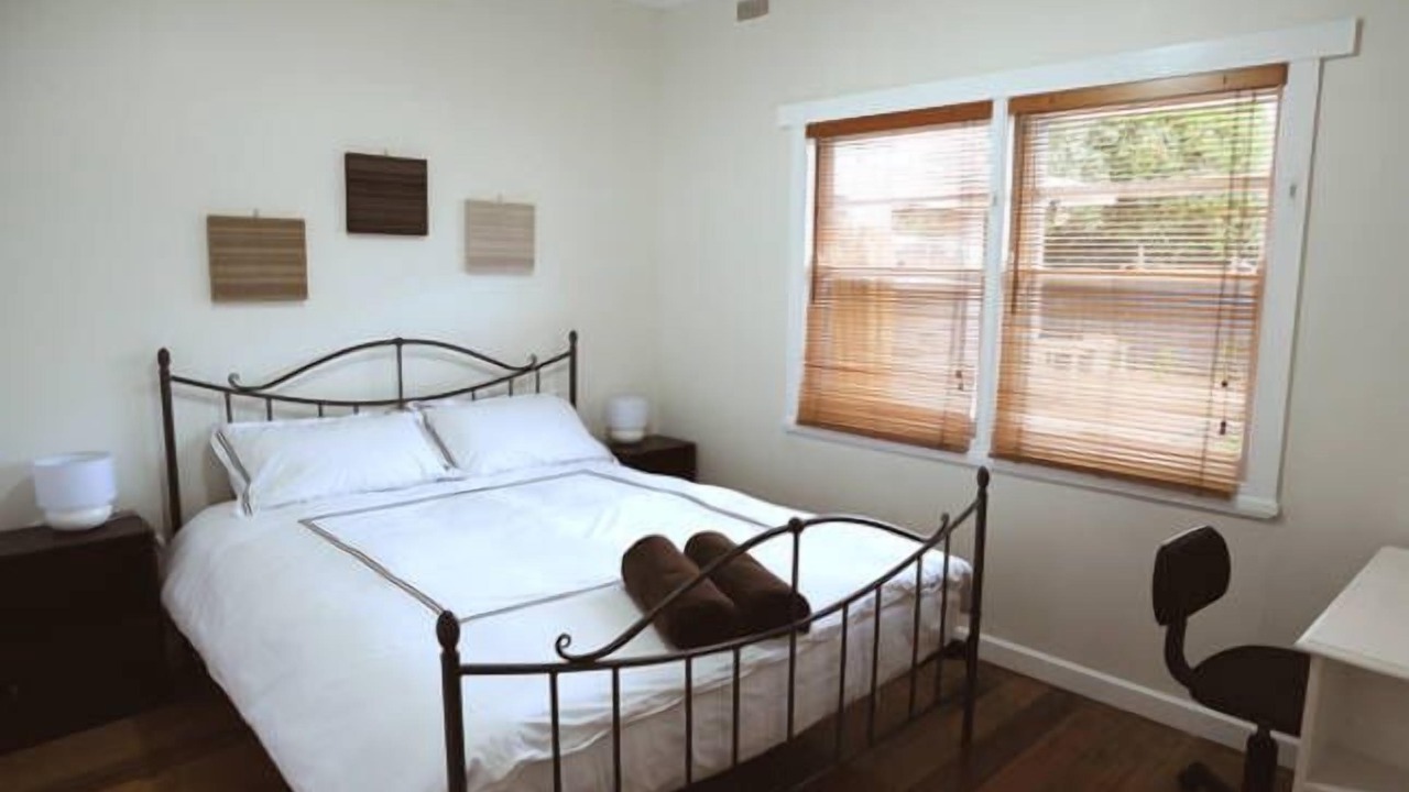 Photo of Bedroom in Newington