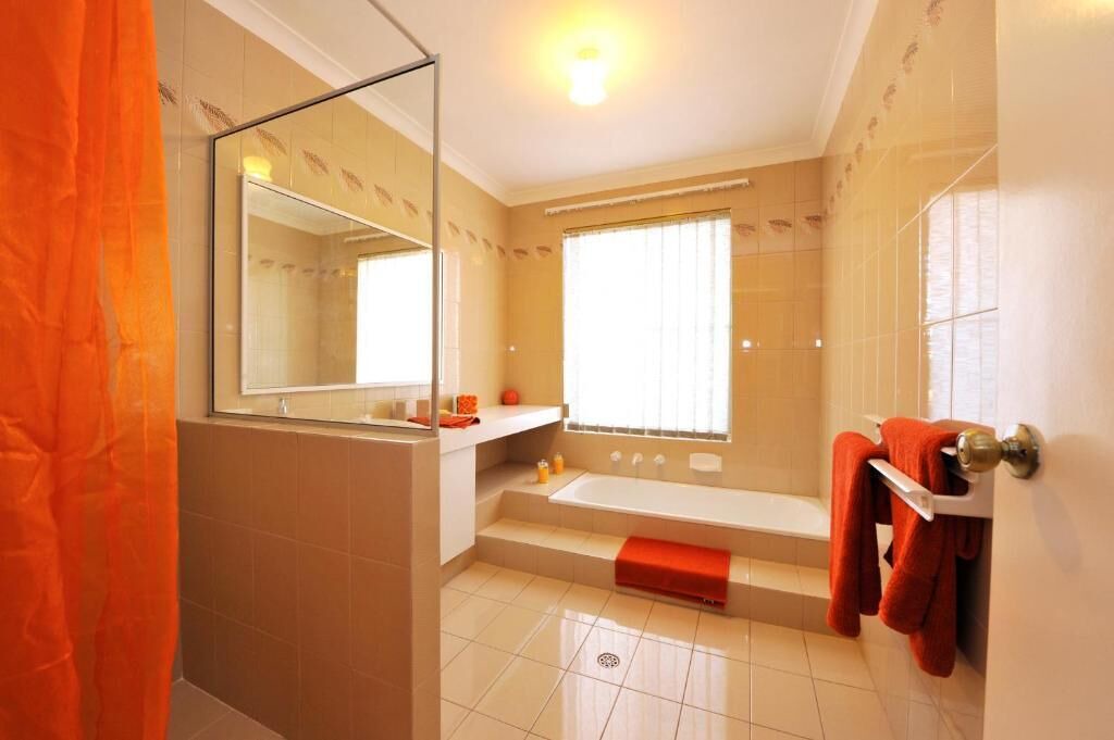 Photo of Bathroom in South Yunderup