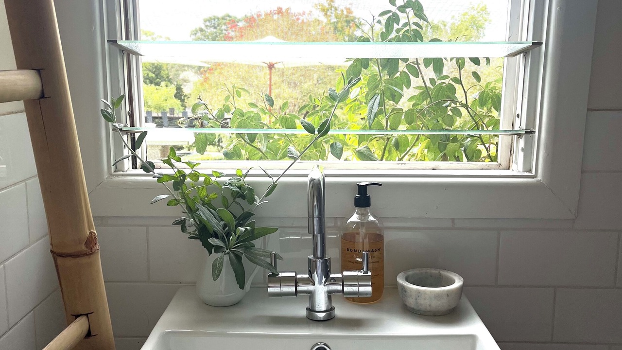 Photo of Bathroom in Canowindra