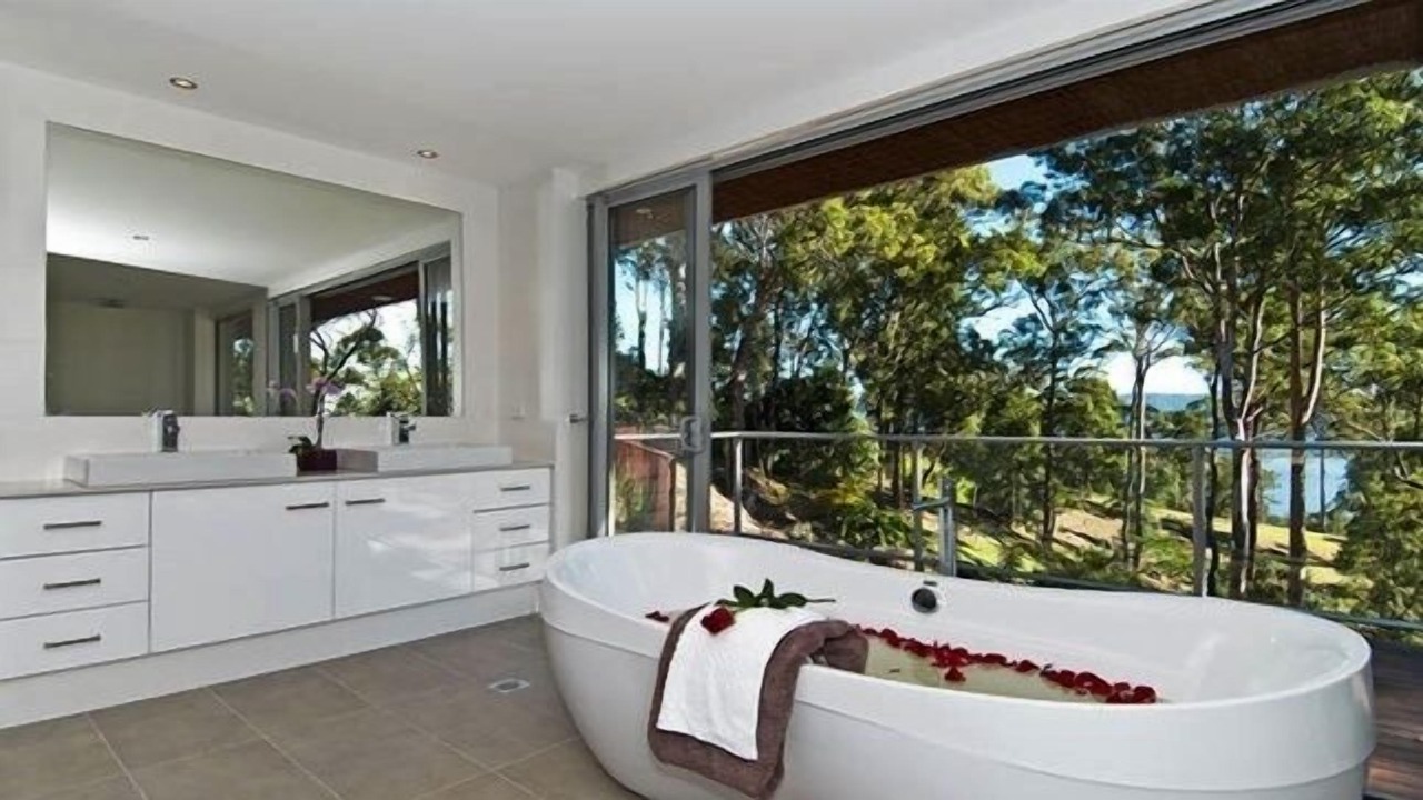 Photo of Bathroom in Tallai