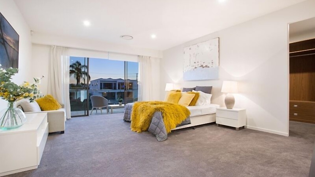 Photo of Bedroom in Broadbeach Waters