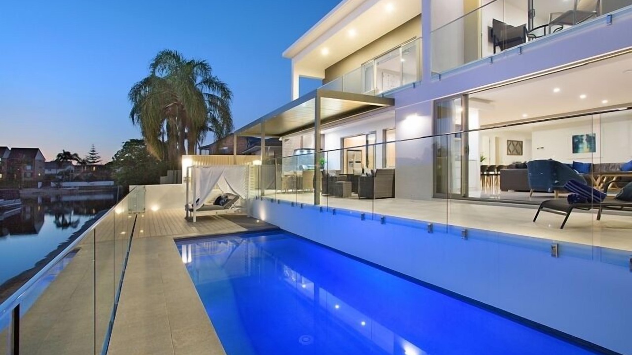 Photo of Outdoor in Broadbeach Waters