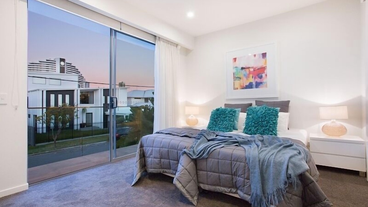 Photo of Bedroom in Broadbeach Waters